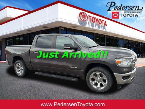 Used 2020 RAM 1500 Big Horn AWD/4WD image 1