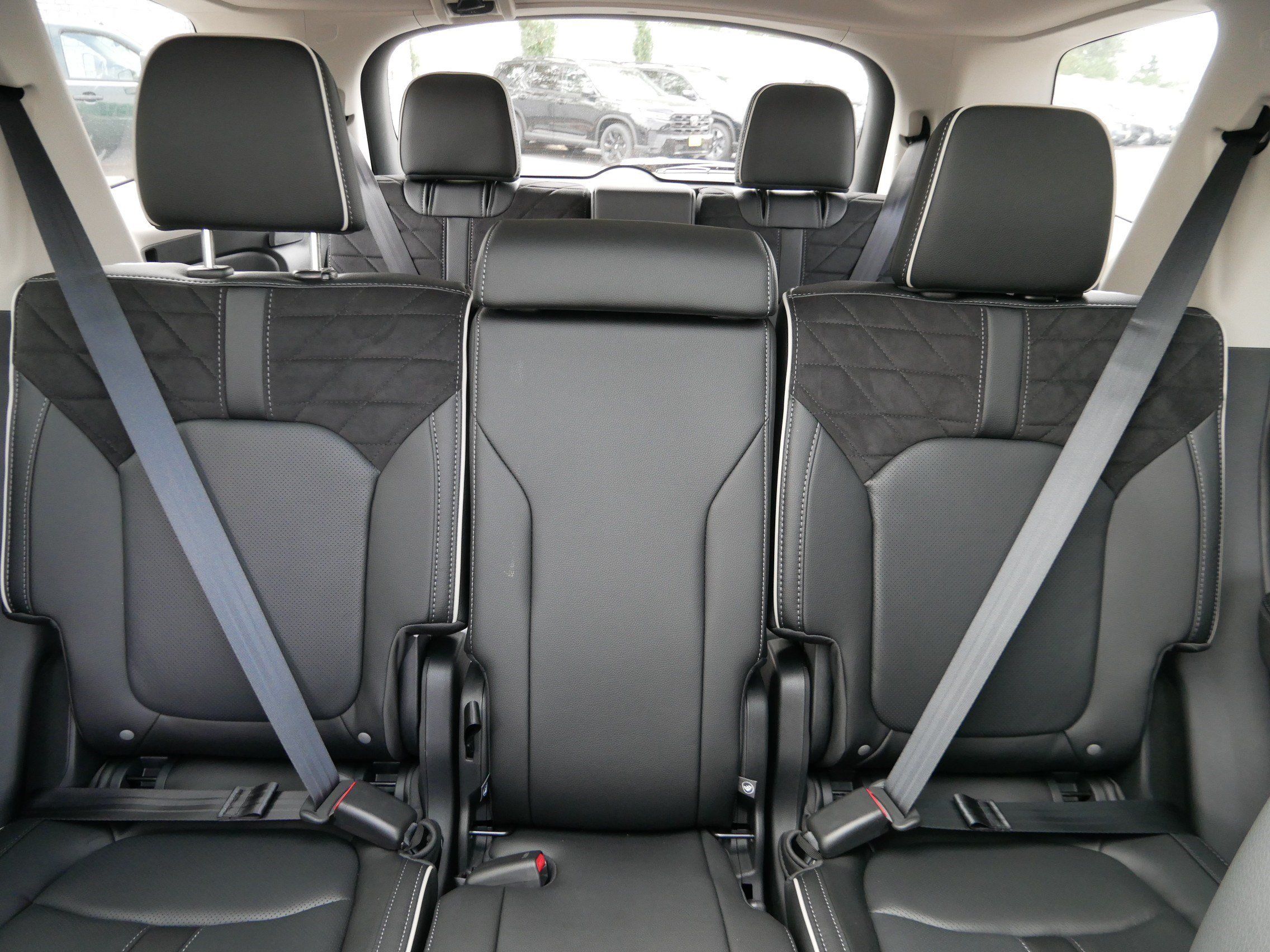 New 2026 Honda Pilot Elite image 13
