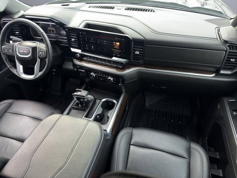 Used 2025 GMC Sierra 1500 Elevation w/ Elevation Premium Package image 22