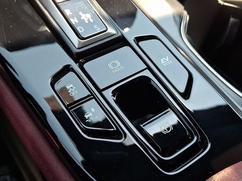 Used 2024 Lexus NX 350h AWD image 27