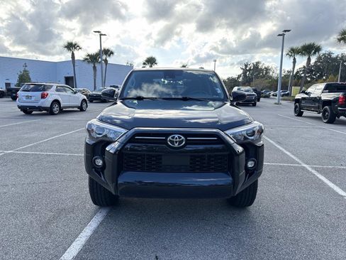 Used 2021 Toyota 4Runner SR5 image 8