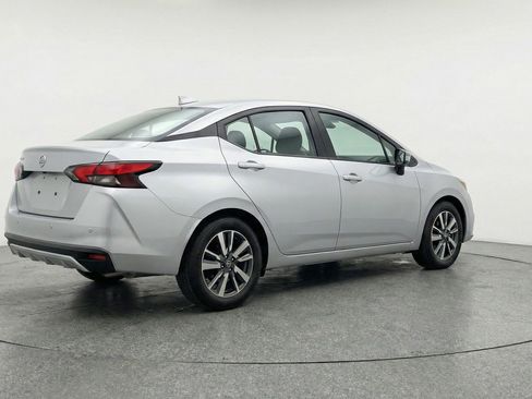 Used 2025 Nissan Versa SV FWD image 9