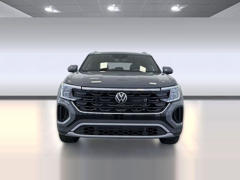 New 2026 Volkswagen Atlas Cross Sport SE FWD image 6