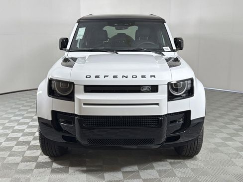 New 2026 Land Rover Defender 110 X-Dynamic SE image 8
