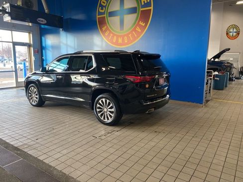 Used 2023 Chevrolet Traverse Premier image 21