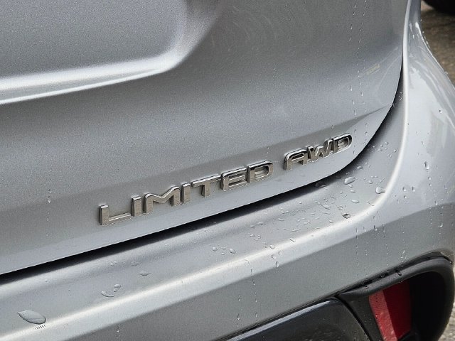 Used 2021 Toyota Highlander Limited AWD/4WD image 11