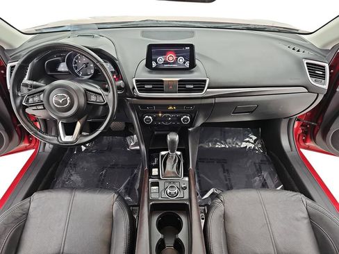Used 2018 MAZDA MAZDA3 Grand Touring FWD image 11
