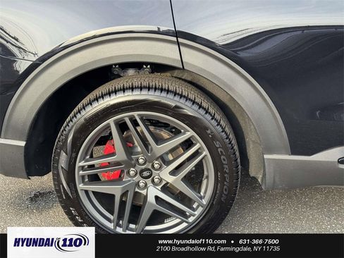 Used 2025 Ford Explorer ST-Line w/ Premium Package image 10