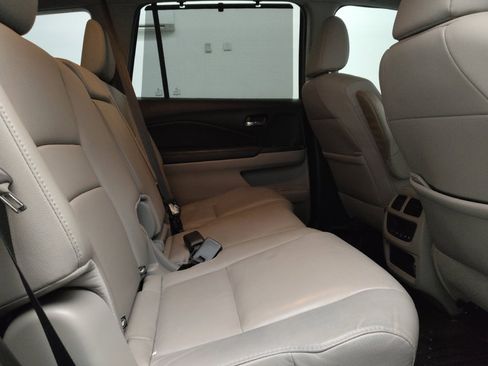 Used 2019 Honda Pilot EX-L image 19
