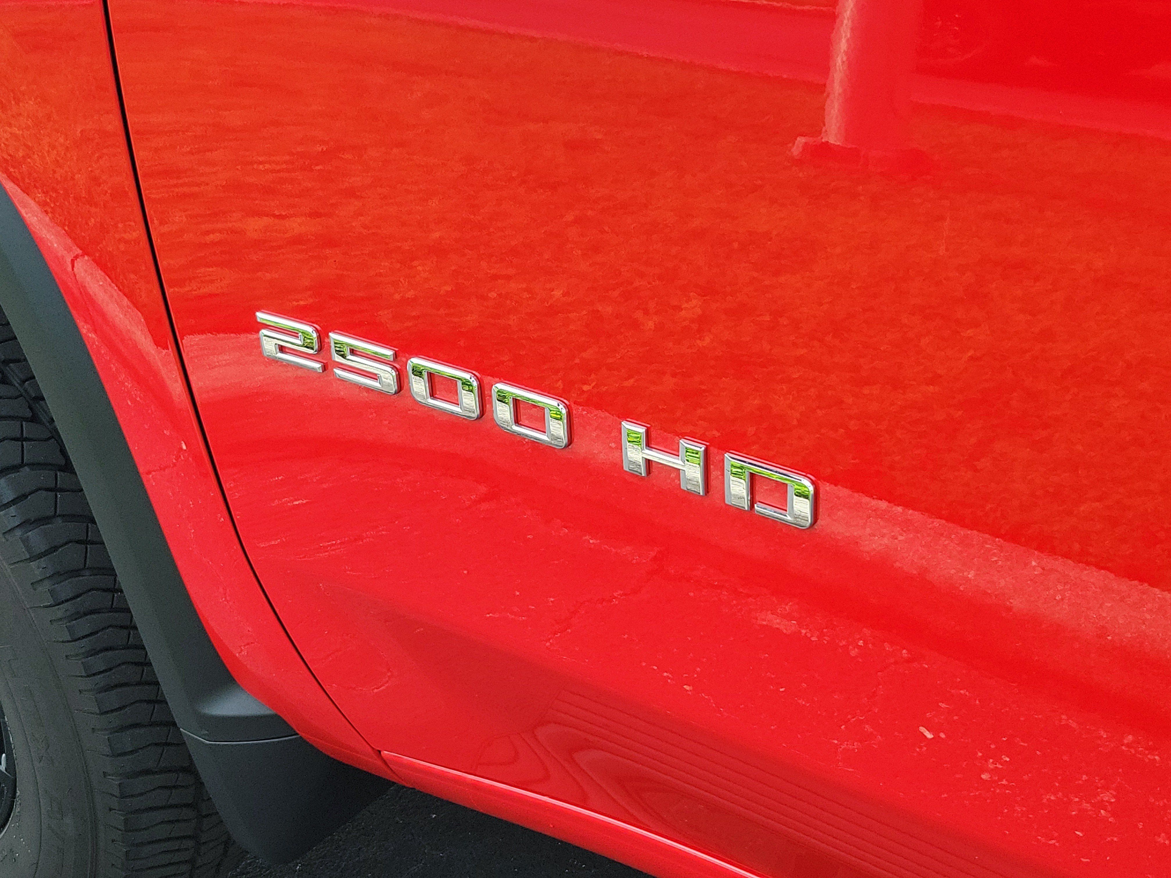 Used 2026 Chevrolet Silverado 2500 W/T AWD/4WD image 7