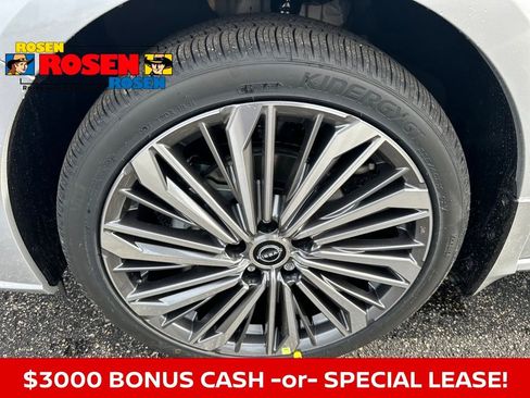 New 2025 Nissan Altima 2.5 SL image 35