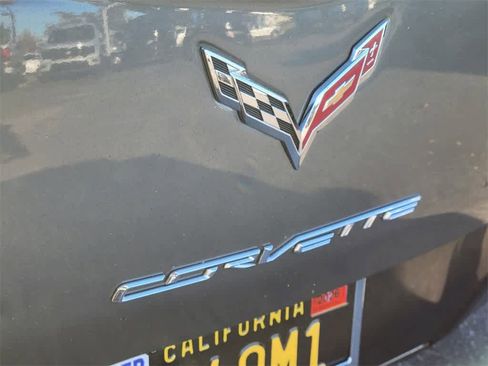 Used 2016 Chevrolet Corvette Stingray Coupe w/ 2LT Preferred Equipment Group image 4