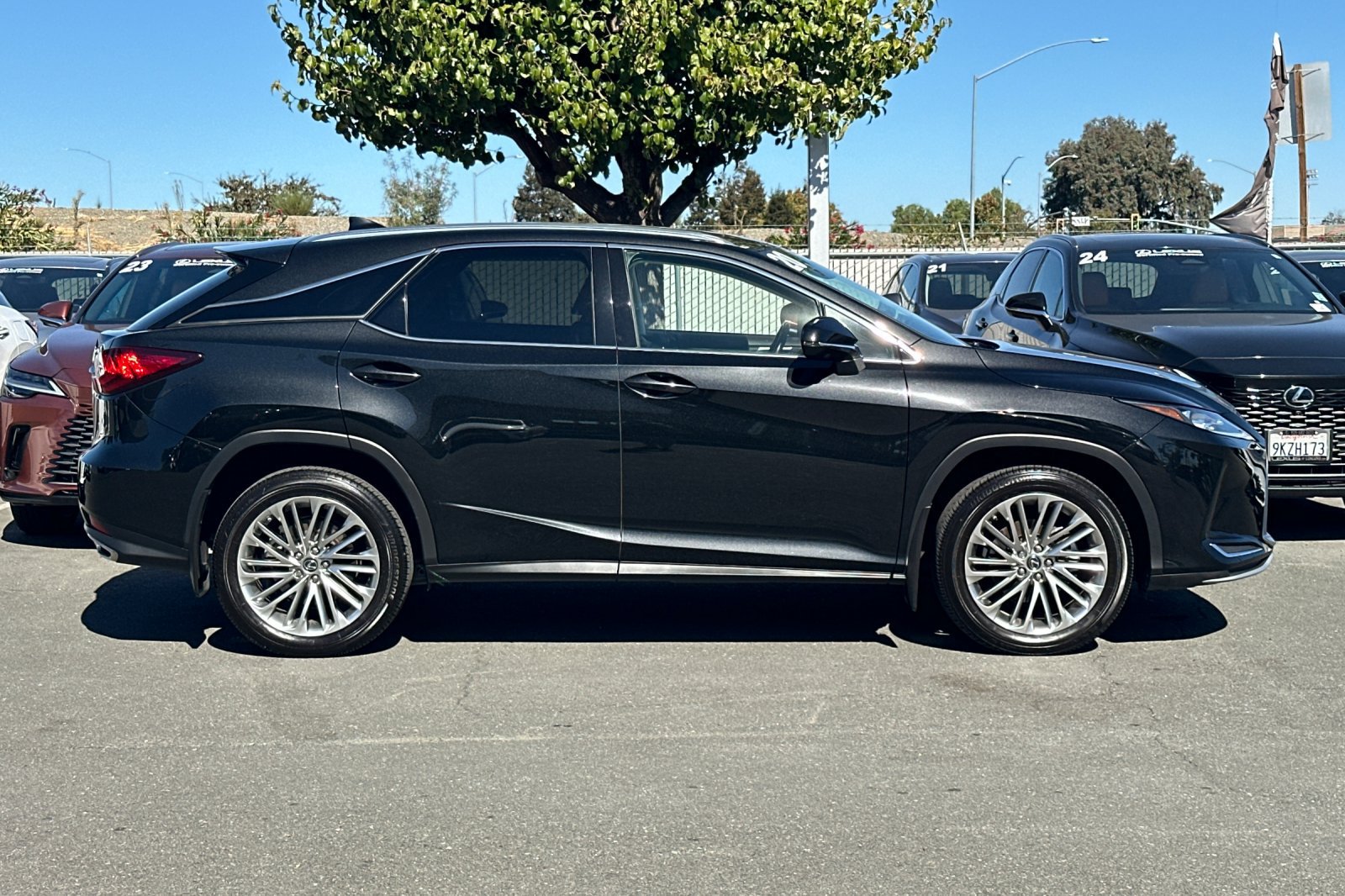 Used 2020 Lexus RX 350 AWD w/ Luxury Package image 3