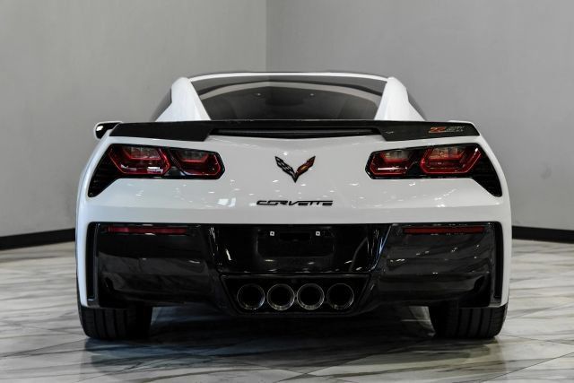 Used 2015 Chevrolet Corvette Stingray Coupe w/ 3LT Preferred Equipment Group RWD image 11