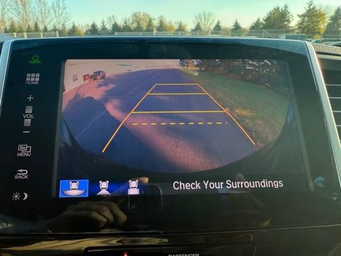 Used 2016 Honda Pilot EX image 10