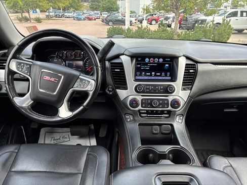 Used 2020 GMC Yukon SLT AWD/4WD image 23