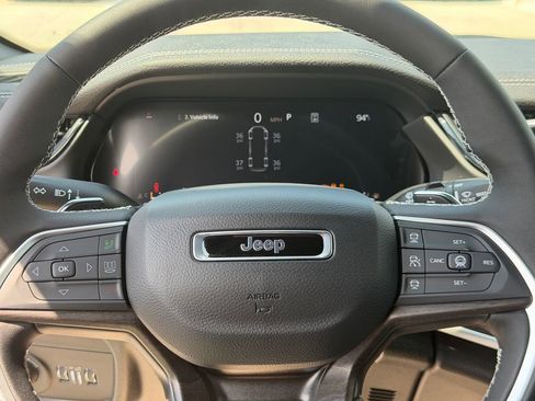 New 2026 Jeep Grand Cherokee L Limited RWD image 13
