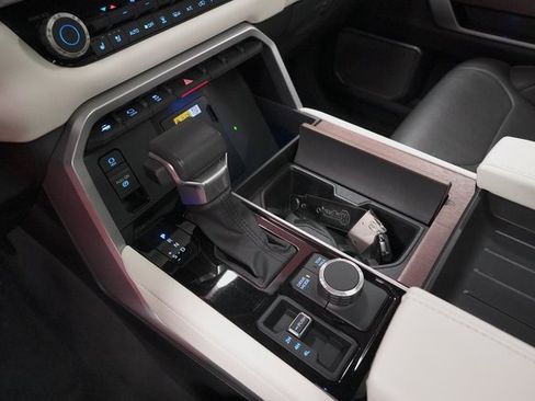 Certified 2023 Toyota Sequoia Capstone image 21