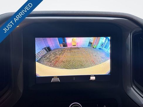 Used 2022 Chevrolet Silverado 1500 Custom image 17