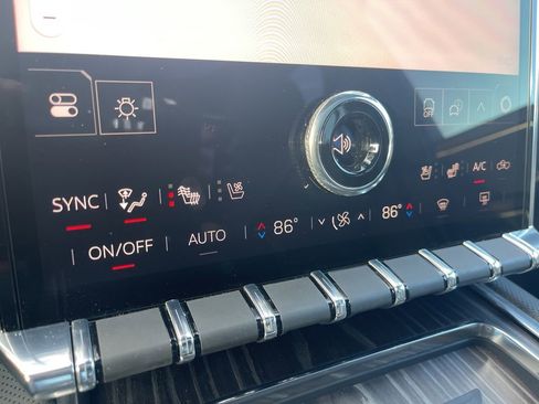 Used 2024 GMC Sierra EV Denali image 28