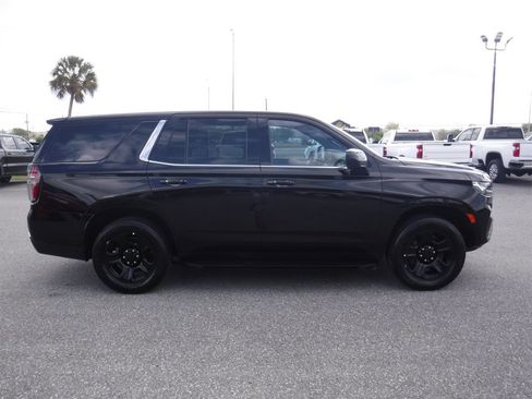 Used 2022 Chevrolet Tahoe LS image 3