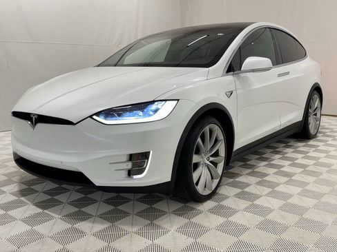Used 2016 Tesla Model X P100D image 6