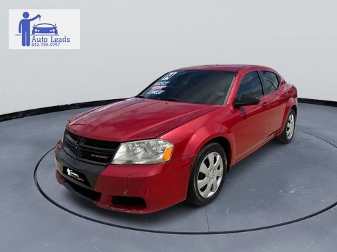Used 2014 Dodge Avenger SE image 3
