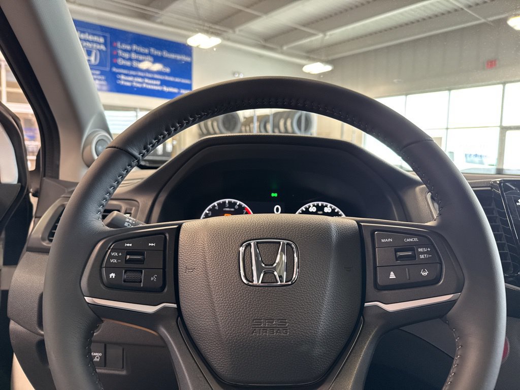 Used 2025 Honda Ridgeline RTL image 16