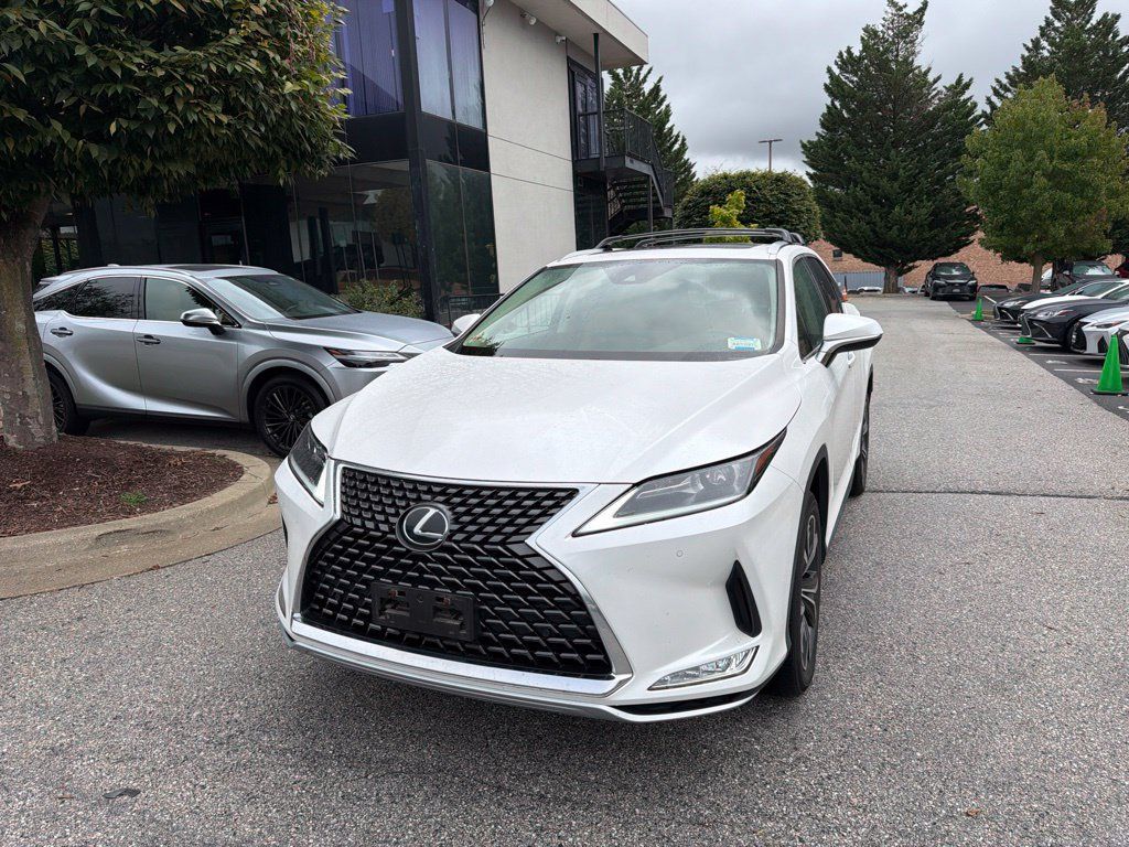 Used 2022 Lexus RX 350L Premium w/ Premium Package AWD/4WD image 2