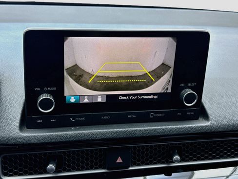 Used 2023 Honda Civic Sport image 10