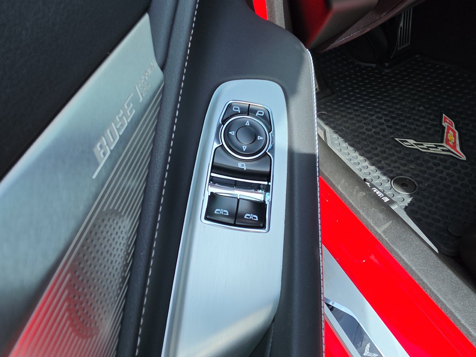 Used 2023 Chevrolet Corvette Stingray Preferred Cpe w/ Engine Appearance Package RWD image 10