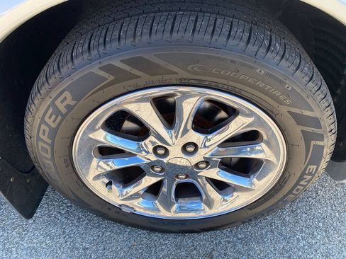 Used 2000 Chrysler 300M FWD image 12
