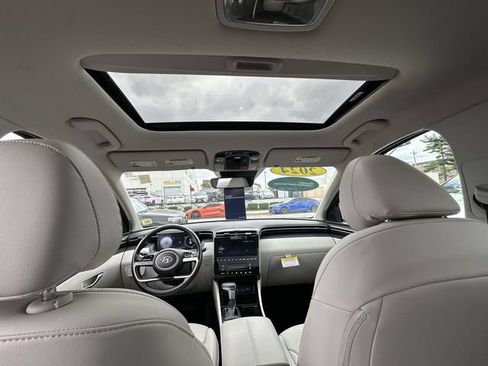 Certified 2024 Hyundai Tucson SEL w/ Convenience Package AWD/4WD image 18
