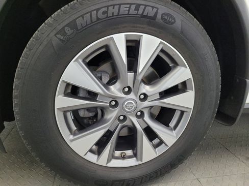 Used 2018 Nissan Murano SL w/ Moonroof Package AWD/4WD image 31
