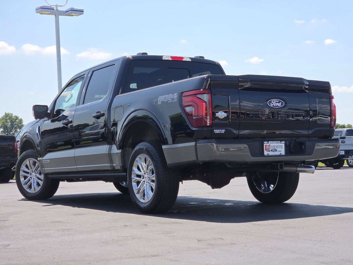 Used 2025 Ford F150 King Ranch w/ FX4 Off-Road Package AWD/4WD image 18