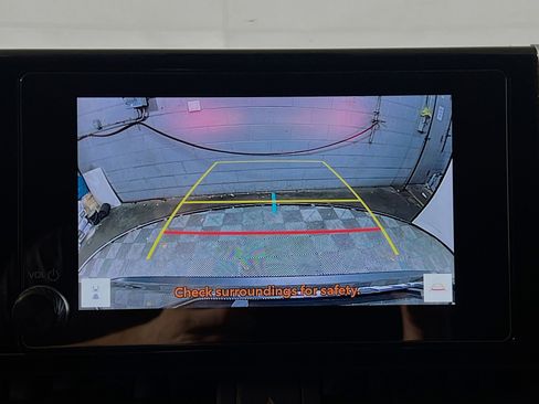 Used 2025 Toyota RAV4 XLE image 28