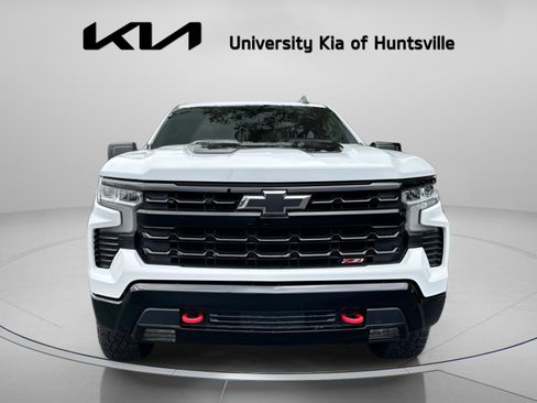 Used 2024 Chevrolet Silverado 1500 LT Trail Boss w/ Protection Package AWD/4WD image 2