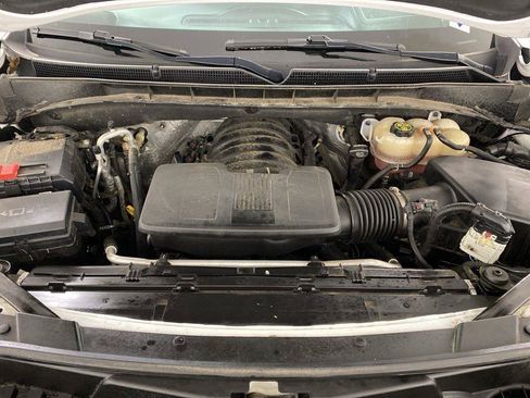 Used 2023 GMC Yukon XL AT4 w/ AT4 Premium Plus Package AWD/4WD image 30