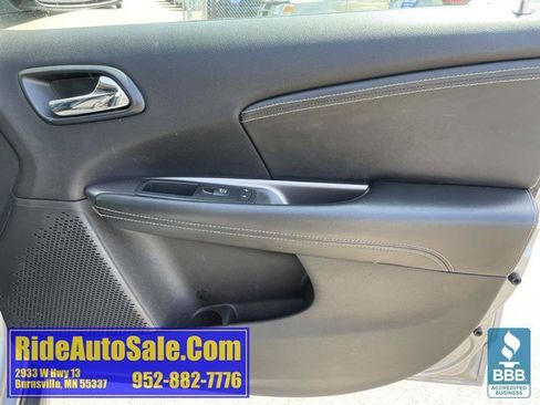 Used 2015 Dodge Journey Crossroad w/ Driver Convenience Group FWD image 13