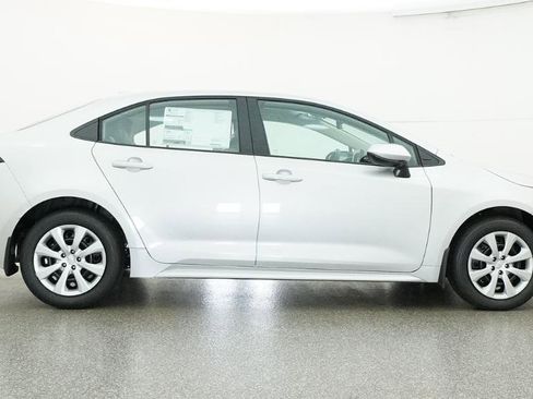 New 2026 Toyota Corolla LE FWD image 37
