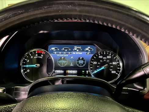 Used 2019 Ford F250 Platinum w/ Platinum Ultimate Package image 14