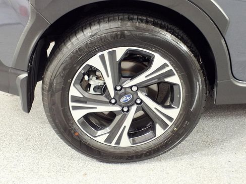 Certified 2025 Subaru Crosstrek 2.0i Premium AWD/4WD image 5