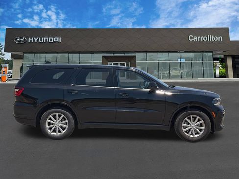 Used 2025 Dodge Durango GT RWD image 4
