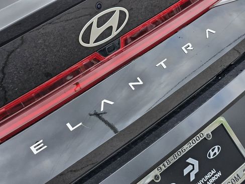 New 2026 Hyundai Elantra SEL Sport Premium w/ Cargo Package FWD image 11