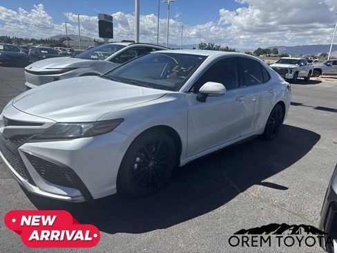 Used 2023 Toyota Camry XSE w/ Blackout Package (TMS) FWD image 7