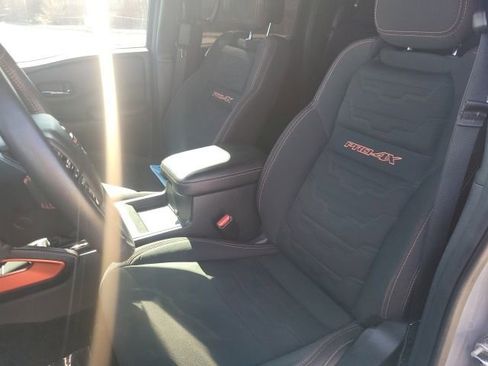 Certified 2025 Nissan Frontier PRO-4X AWD/4WD image 23