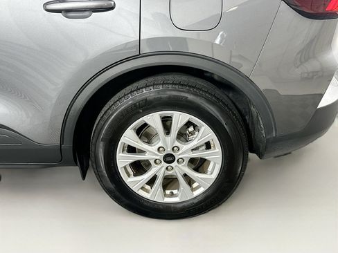 Used 2024 Ford Escape Active FWD image 11