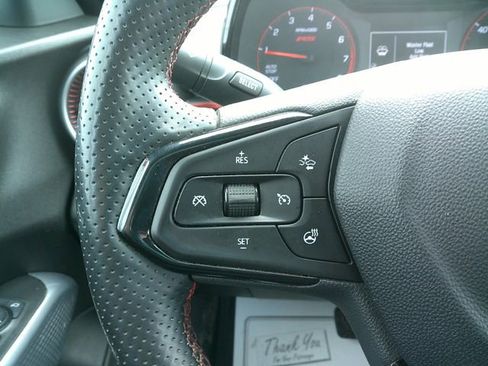 Used 2024 Chevrolet Trax RS w/ Driver Confidence Package FWD image 12
