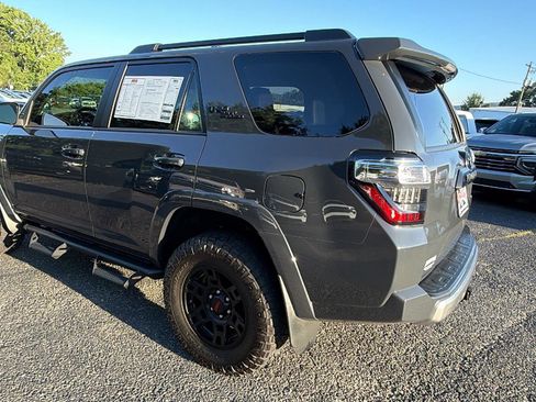 Used 2024 Toyota 4Runner TRD Off-Road Premium AWD/4WD image 10