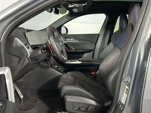 Used 2025 BMW X2 M35i w/ Premium Package AWD/4WD image 7